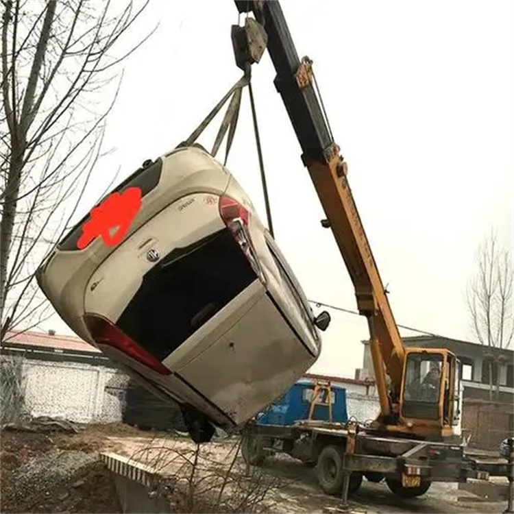 云岩随时待命，吊车24小时道路救援服务全解析